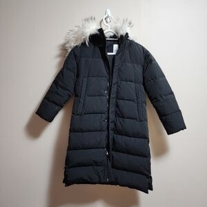 La Dan goose long puffer hooded quilted jacket color black size medium